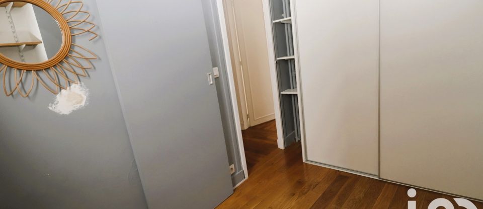 Appartement 3 pièces de 70 m² à Paris (75016)