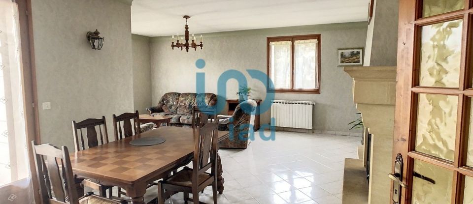 Maison 4 pièces de 114 m² à Sarlat-la-Canéda (24200)