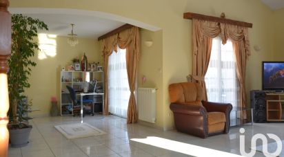 Traditional house 5 rooms of 154 m² in Ornaisons (11200)