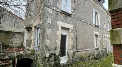 House 11 rooms of 271 m² in Saint-Savin (86310)