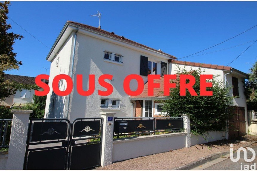 House 4 rooms of 94 m² in Coulanges-lès-Nevers (58660)