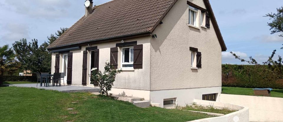 House 5 rooms of 105 m² in Beaumont-le-Roger (27170)