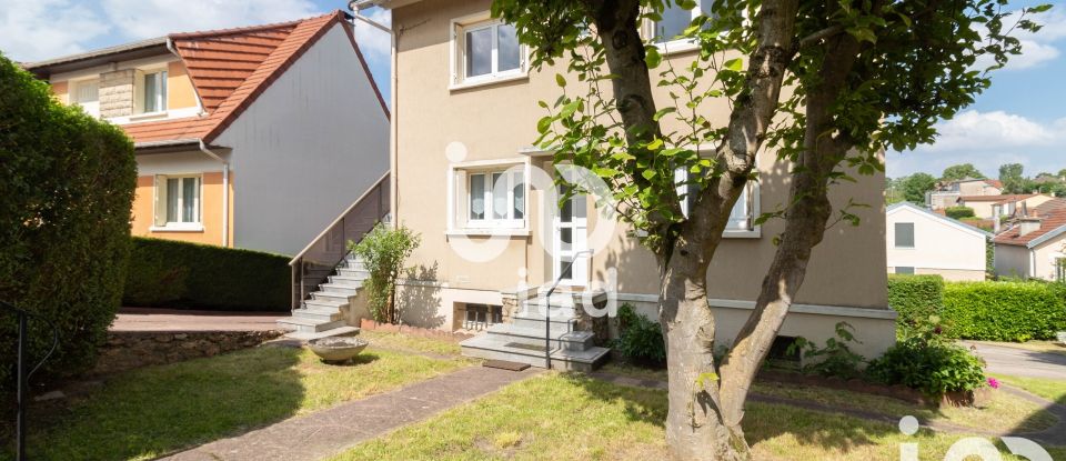 Maison 6 pièces de 139 m² à Sèvres (92310)