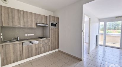 Apartment 2 rooms of 52 m² in Pringy (77310)