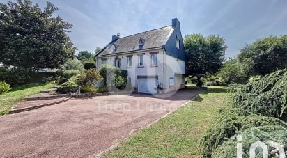 Maison traditionnelle 6 pièces de 170 m² à Prinquiau (44260)