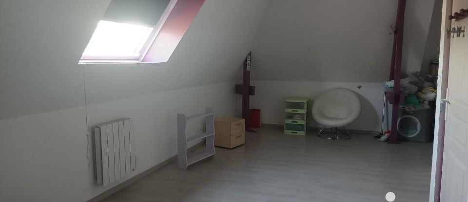 Maison 7 pièces de 165 m² à Londinières (76660)