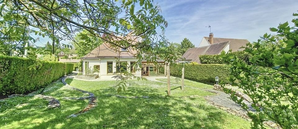 Maison 14 pièces de 281 m² à Saint-Fargeau-Ponthierry (77310)