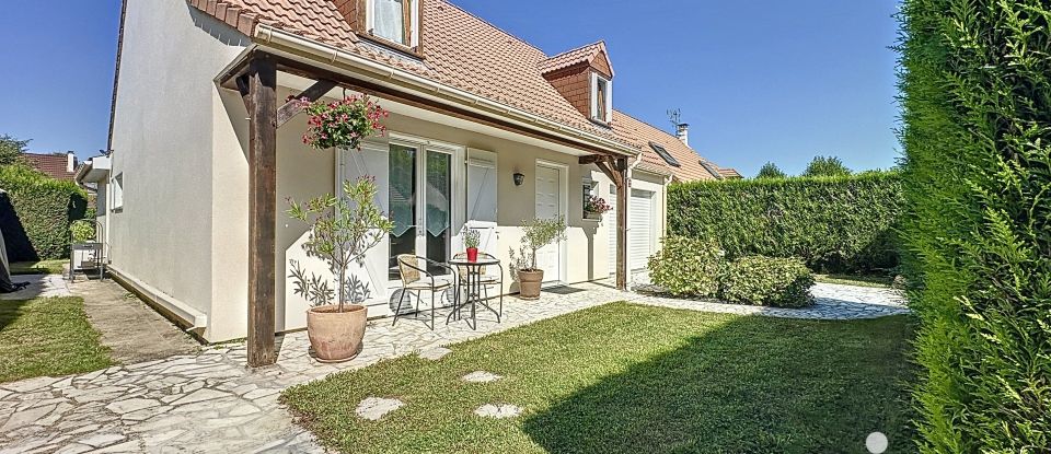 Maison traditionnelle 6 pièces de 123 m² à Ozoir-la-Ferrière (77330)