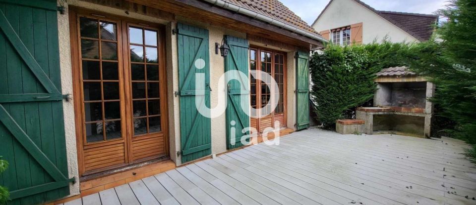 Maison 5 pièces de 129 m² à Petit-Couronne (76650)