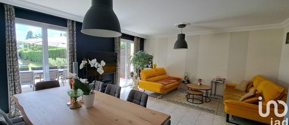 Maison 5 pièces de 114 m² à Villefranche-sur-Saône (69400)