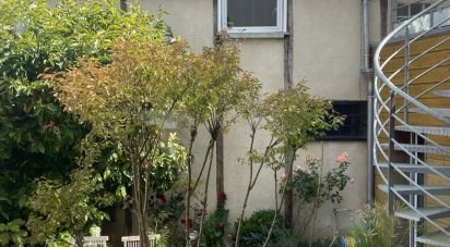 House 8 rooms of 170 m² in Beaulieu-sur-Layon (49750)