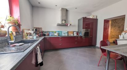 Maison 7 pièces de 212 m² à Oyonnax (01100)