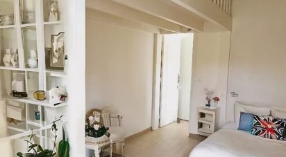 Appartement 3 pièces de 44 m² à Asnières-sur-Seine (92600)