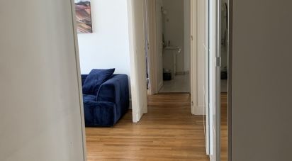 Appartement 3 pièces de 51 m² à Paris (75017)