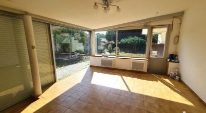 House 5 rooms of 154 m² in Saint-Sulpice-d'Arnoult (17250)