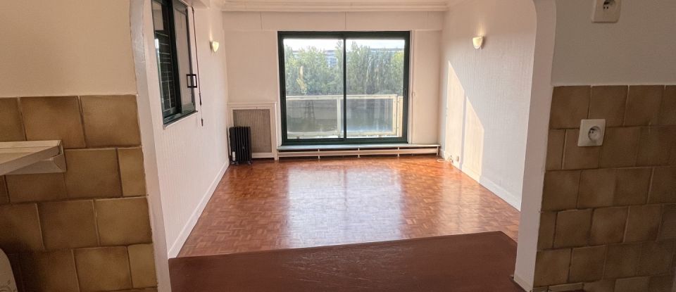 Studio 1 pièce de 33 m² à Courbevoie (92400)