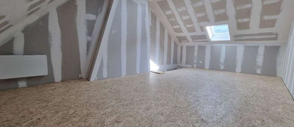 House 4 rooms of 103 m² in Crézancy (02650)