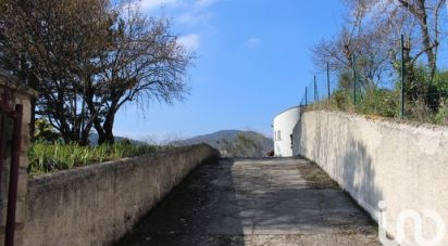 Traditional house 5 rooms of 220 m² in Lodève (34700)