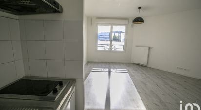 Apartment 1 room of 29 m² in Saint-Ouen-sur-Seine (93400)