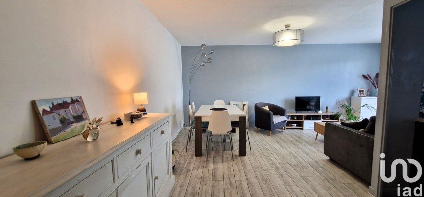 Appartement 3 pièces de 62 m² à Bordeaux (33800)