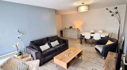 Appartement 3 pièces de 62 m² à Bordeaux (33800)