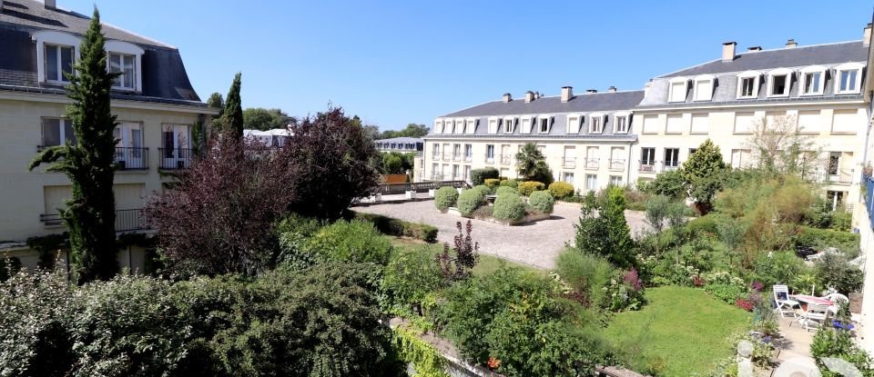 Apartment 5 rooms of 125 m² in Versailles (78000)