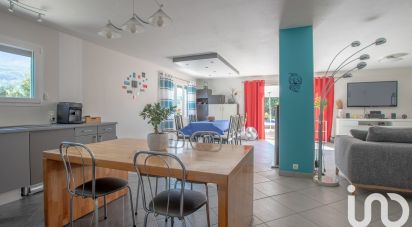 Maison 6 pièces de 147 m² à Mouxy (73100)