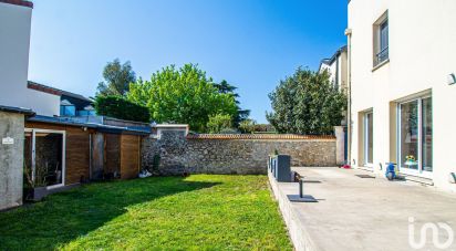 House 5 rooms of 123 m² in Saint-Maur-des-Fossés (94100)