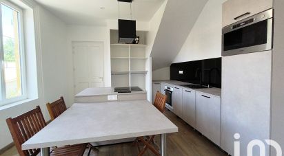 Apartment 3 rooms of 60 m² in Saint-Laurent-de-Chamousset (69930)