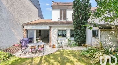 Traditional house 6 rooms of 125 m² in Rueil-Malmaison (92500)