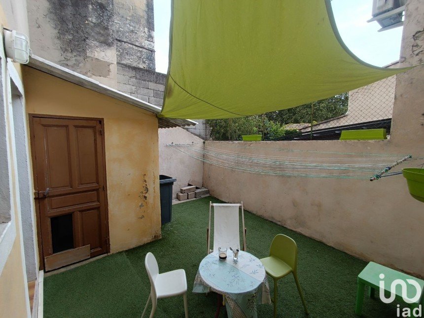 House 4 rooms of 95 m² in Montfrin (30490)