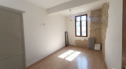 House 4 rooms of 95 m² in Montfrin (30490)