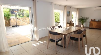 Maison 7 pièces de 202 m² à Six-Fours-les-Plages (83140)