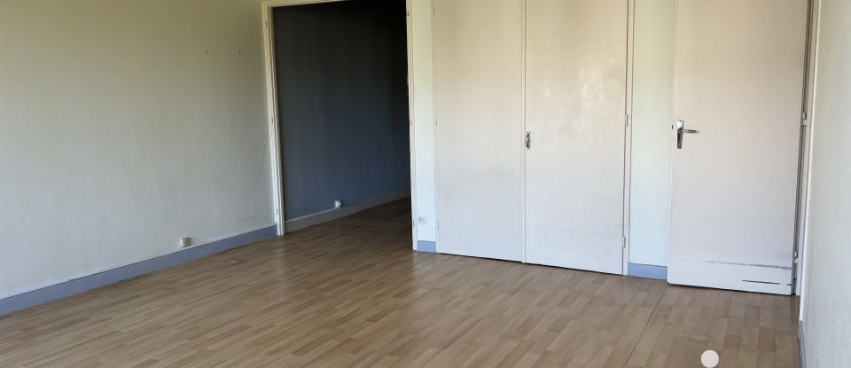 Apartment 3 rooms of 78 m² in Sainte-Foy-lès-Lyon (69110)