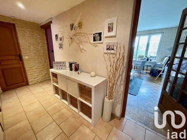 Appartement 3 pièces de 63 m² à Coubron (93470)