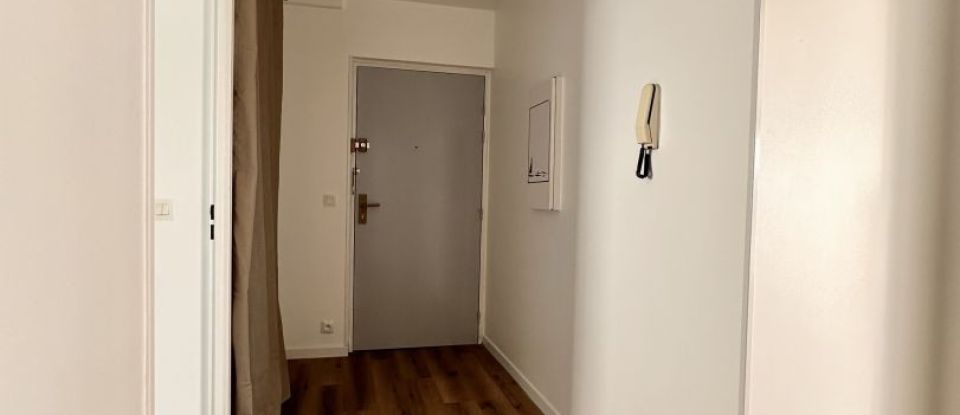 Appartement 3 pièces de 69 m² à Bussy-Saint-Georges (77600)