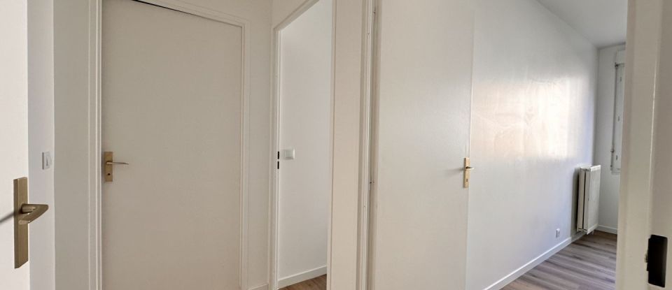 Apartment 3 rooms of 69 m² in Bussy-Saint-Georges (77600)