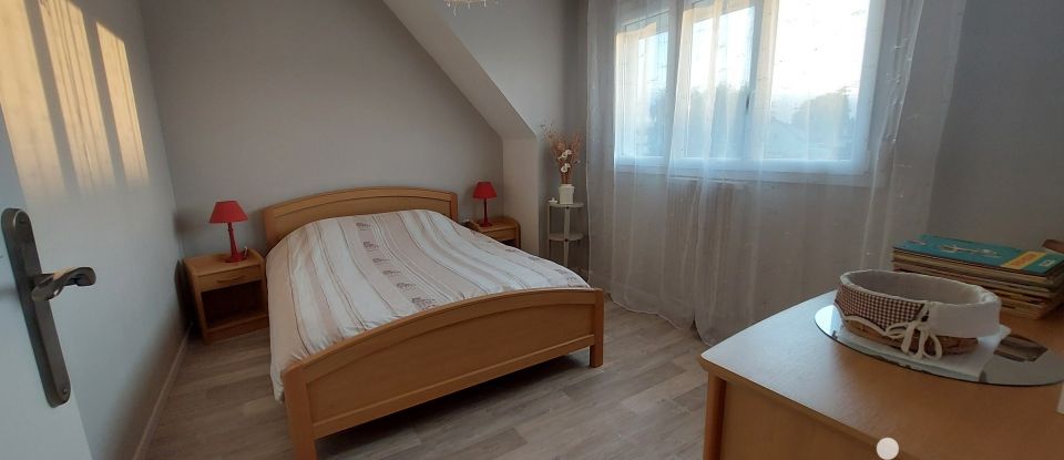 Maison 4 pièces de 95 m² à Péronne (80200)