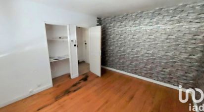 Apartment 2 rooms of 43 m² in Le Coteau (42120)