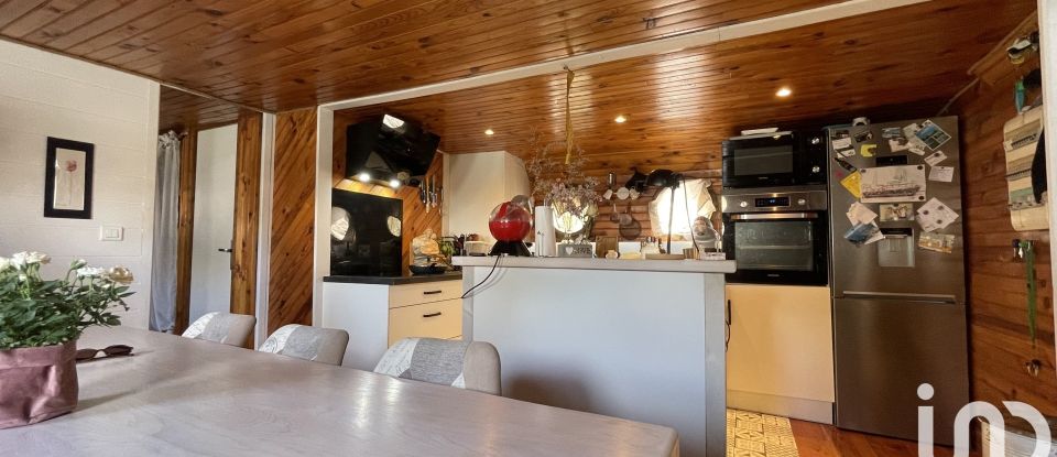 House boat 6 rooms of 90 m² in Bellegarde (30127)