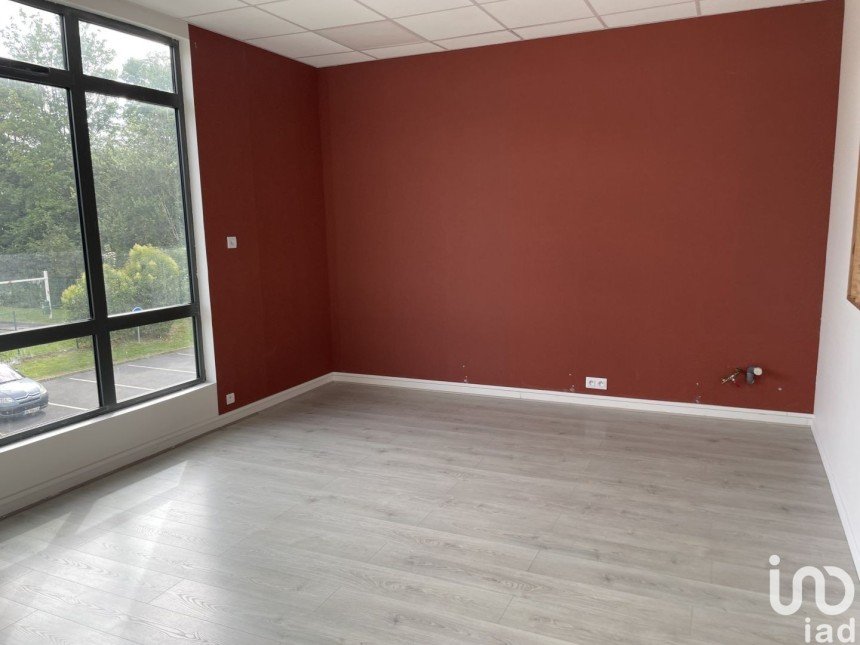 Bureaux de 33 m² à Bailly-Romainvilliers (77700)