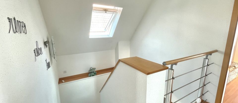 Maison 5 pièces de 125 m² à Urschenheim (68320)