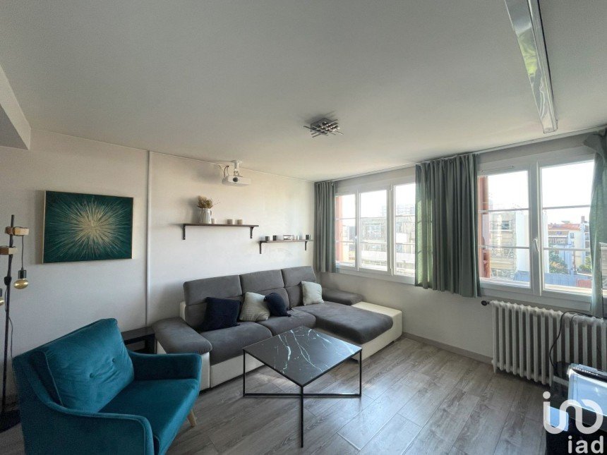 Apartment 2 rooms of 51 m² in Issy-les-Moulineaux (92130)