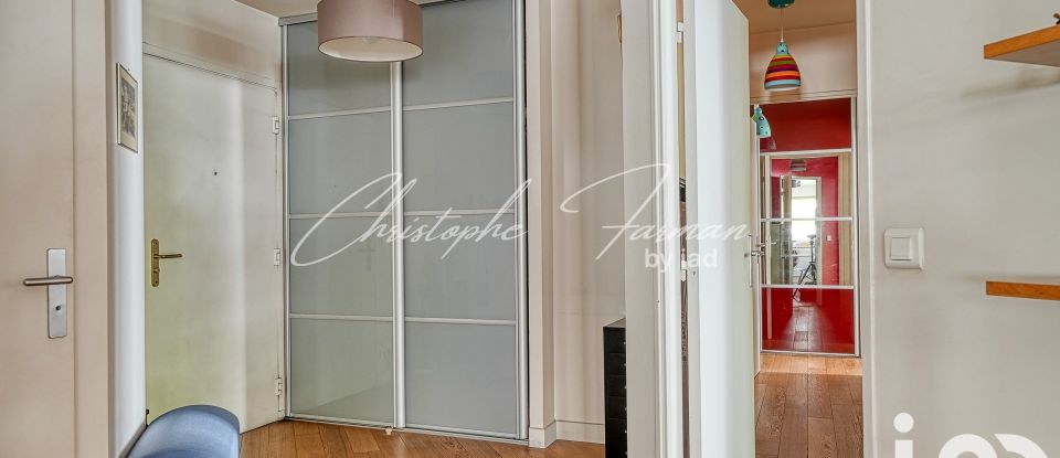 Appartement 5 pièces de 109 m² à Paris (75015)