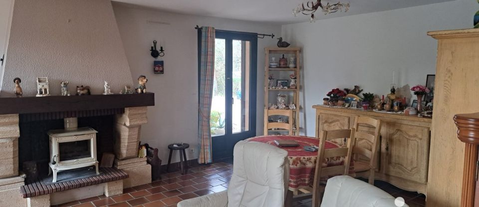 House 6 rooms of 173 m² in Montauban (82000)