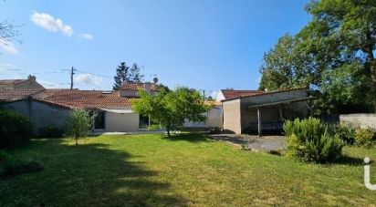 House 5 rooms of 112 m² in Basse-Goulaine (44115)