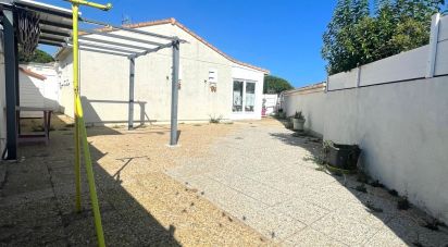 Maison 5 pièces de 45 m² à Vendres (34350)