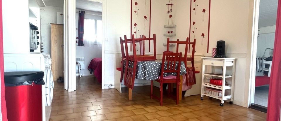 Maison 5 pièces de 45 m² à Vendres (34350)