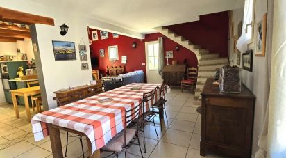 Traditional house 5 rooms of 149 m² in Aubignan (84810)