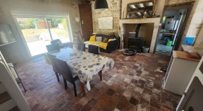 House 4 rooms of 106 m² in Lignac (36370)